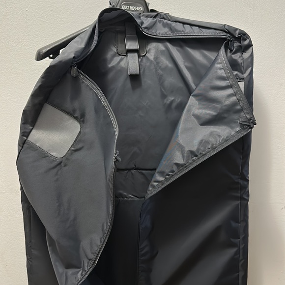 Briggs & Riley TravelWare - Picture 4 of 7